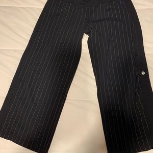 Lululemon Still Capri Pants